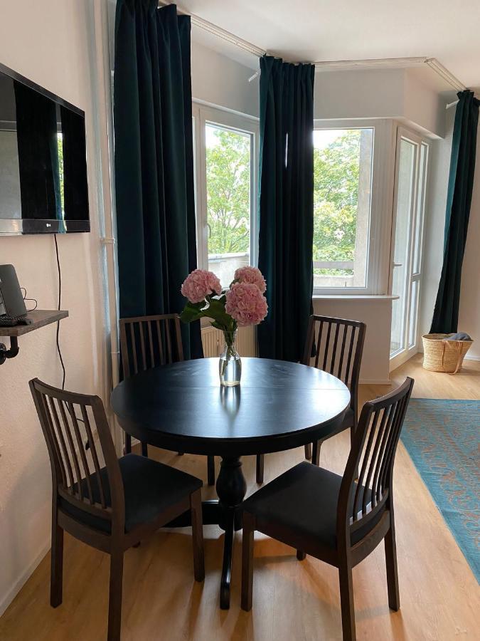 Beautiful With Balcony Appartement Berlijn